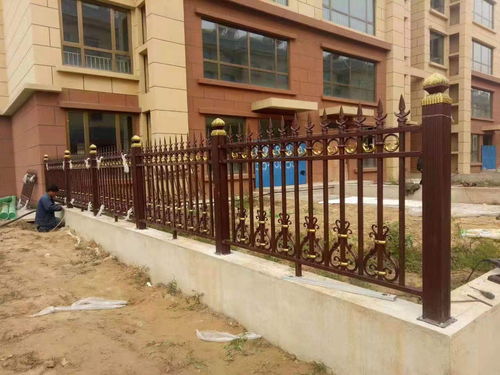 臨潭鋅鋼道路護(hù)欄 專業(yè)廠家報價、來圖加工定做與完善售后一站式服務(wù)